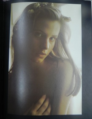 La jeune fille-DAVID HAMILTON by HAMILTON, DAVID | Libreria