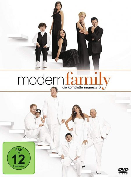 Modern Family. Season.3, 3 DVDs - Levitan, Steven|Lloyd, Christopher|Wrubel, Bill|Corrigan, Paul|Oshannon, Dan|Walsh, Brad