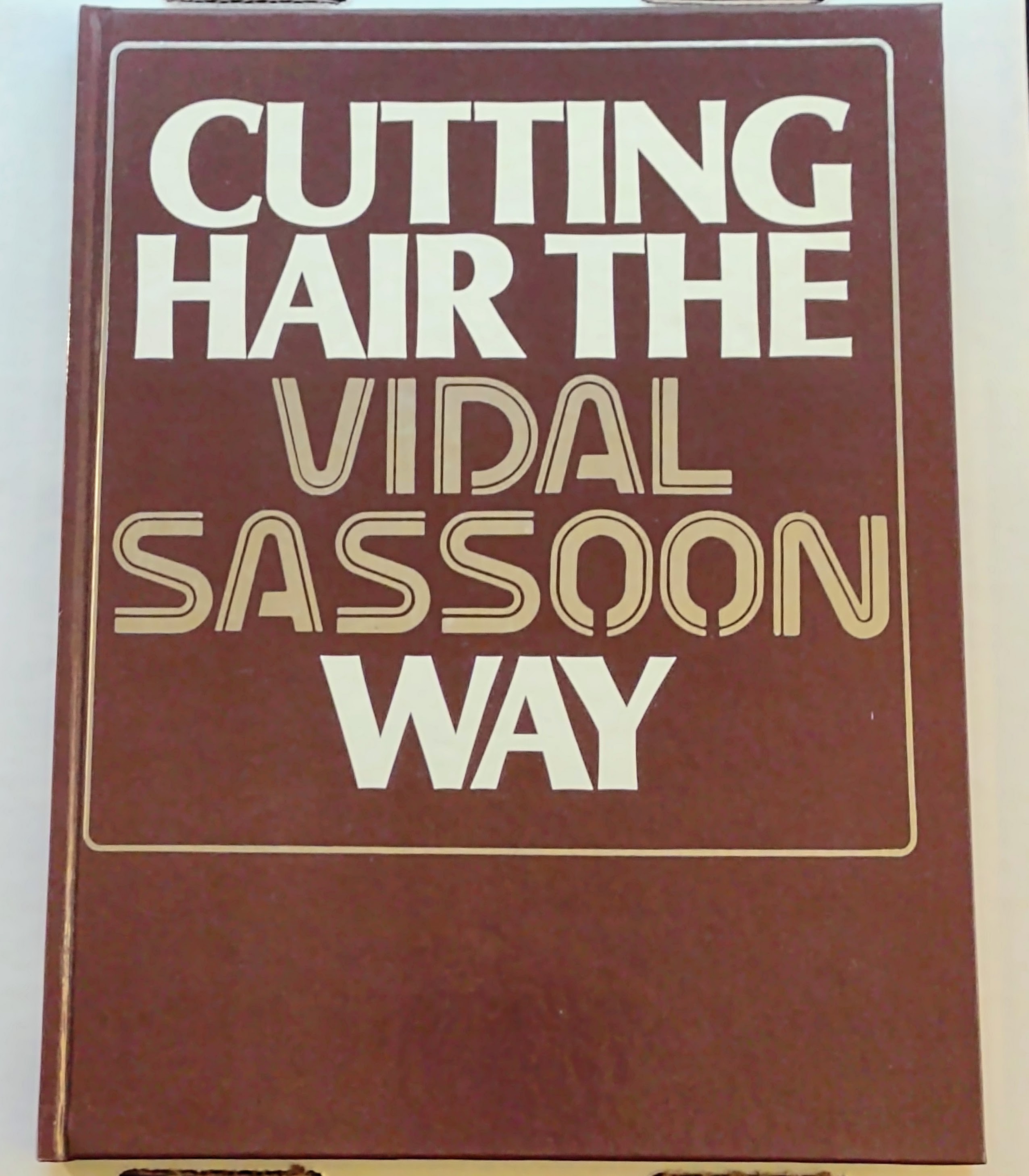 Cutting Hair the Vidal Sassoon Way by Vidal Sassoon: Very Good