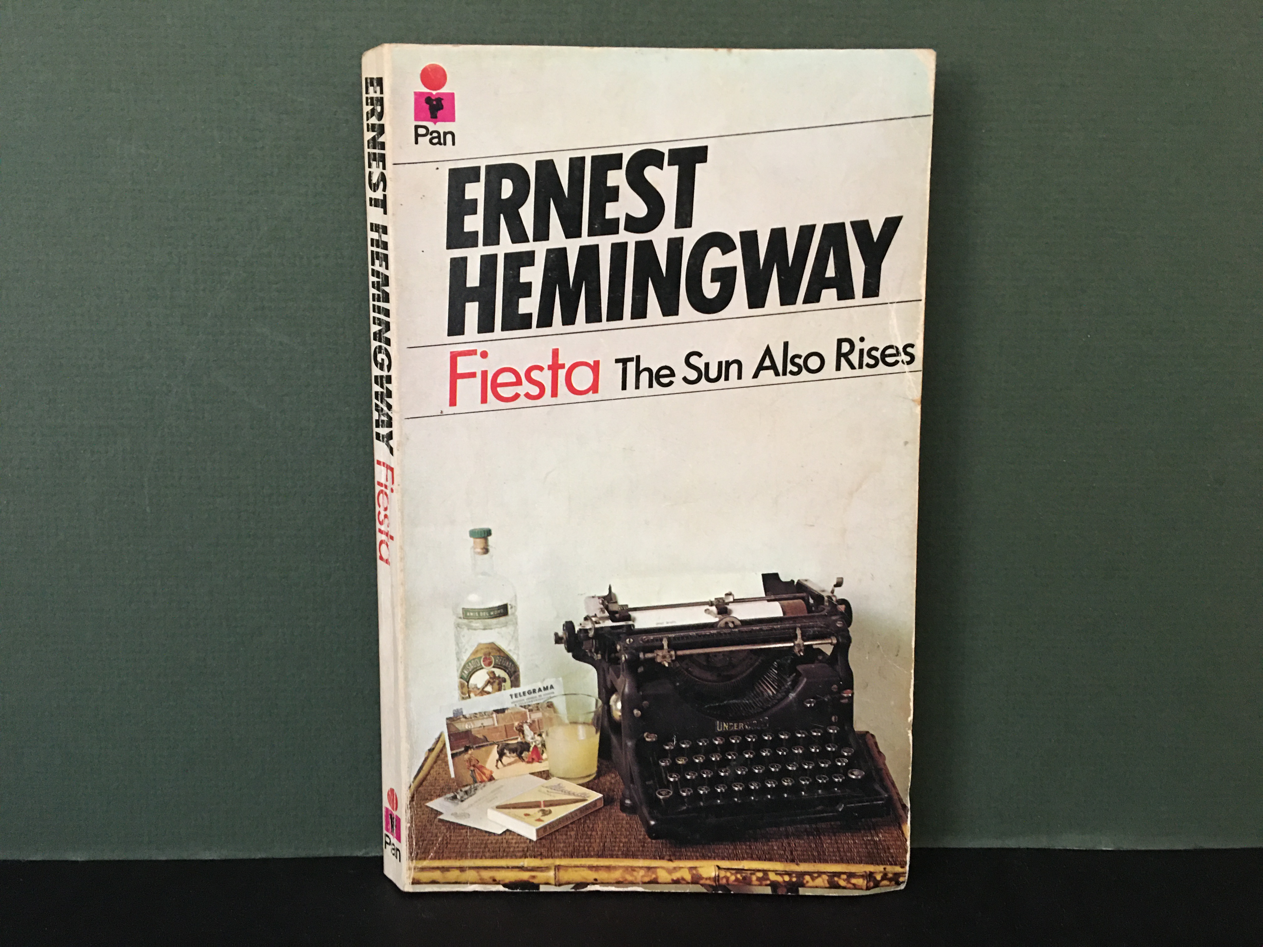 Fiesta (The Sun Also Rises) - Hemingway, Ernest