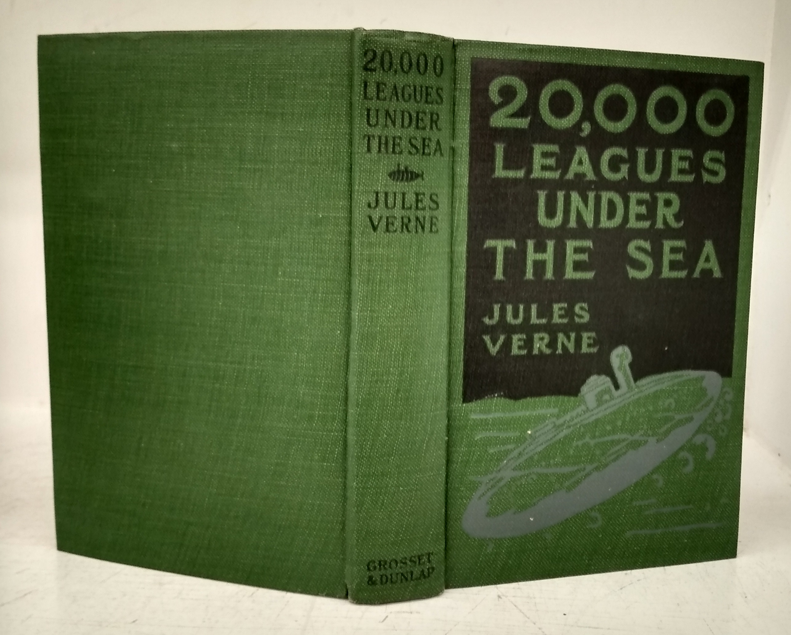 20,000 Leagues Under The Sea by VERNE, Jules: Very good Hardcover (1917