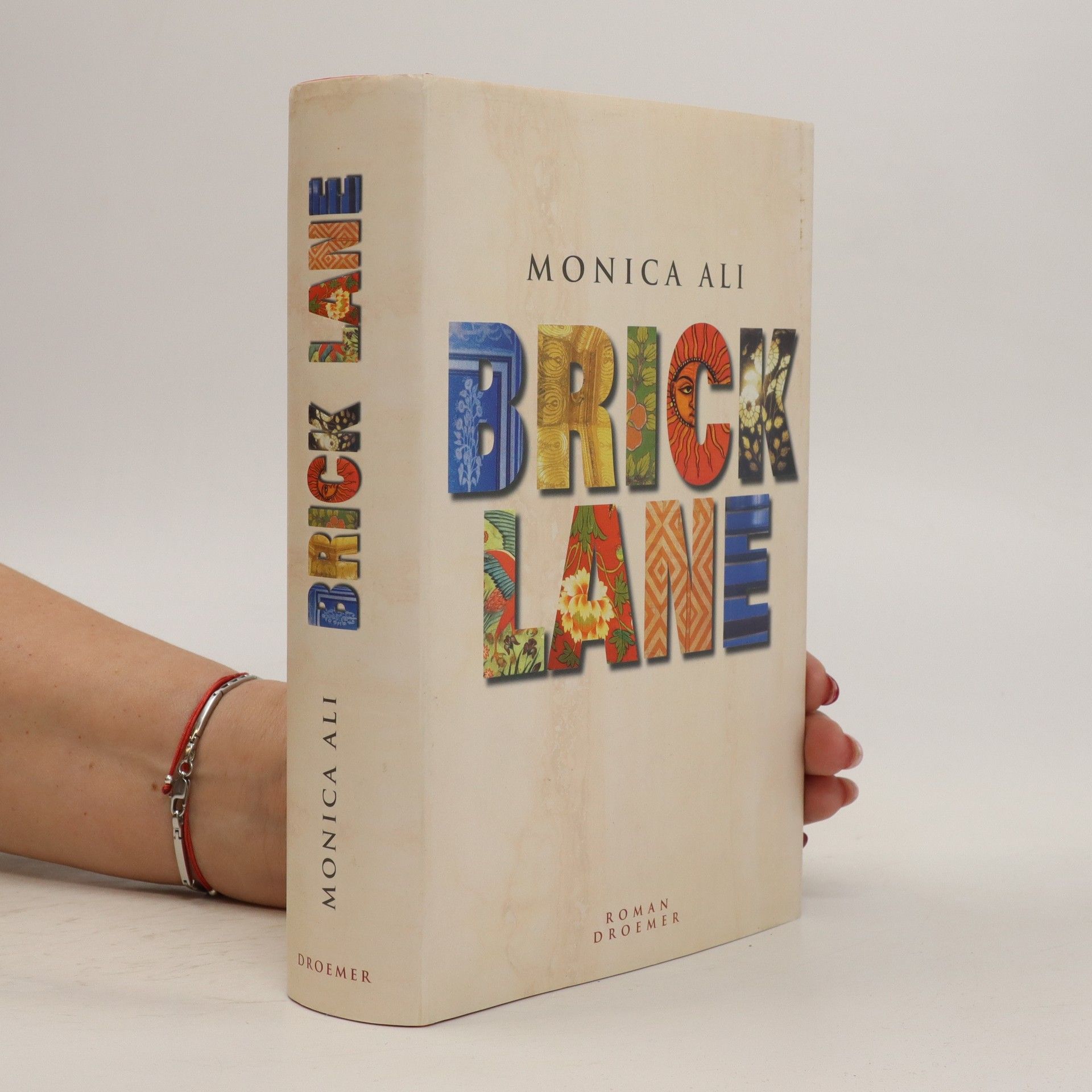 Brick Lane - Monica Ali