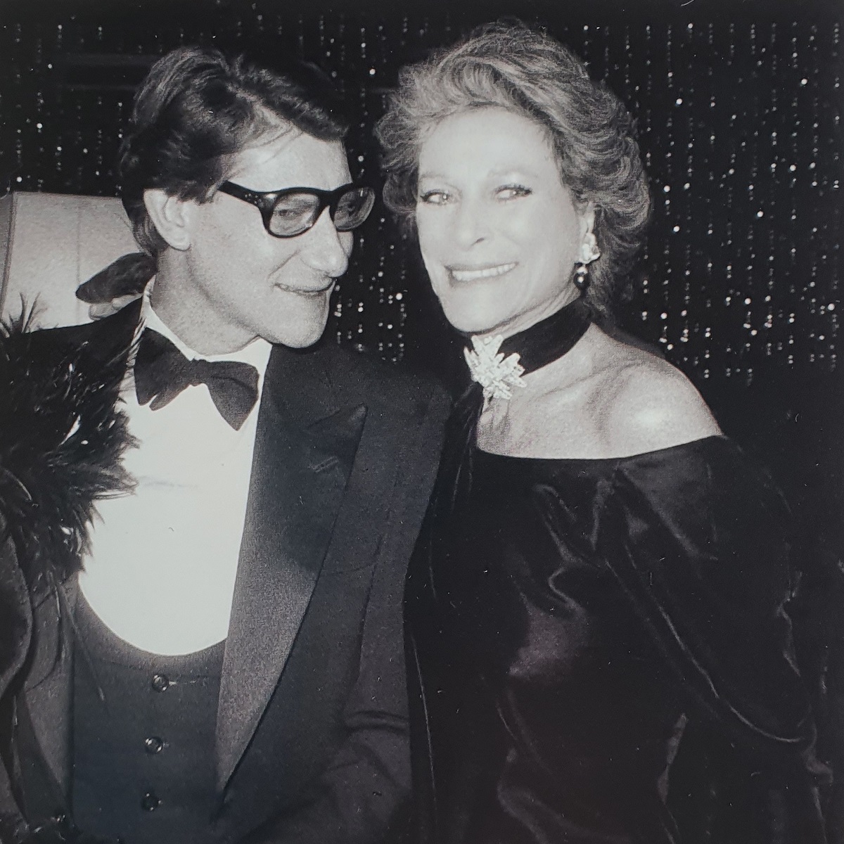 Nan Kempner. Une Americaine a Paris - アート写真 Nan Kempner. Une Americaine a Paris - アート写真
