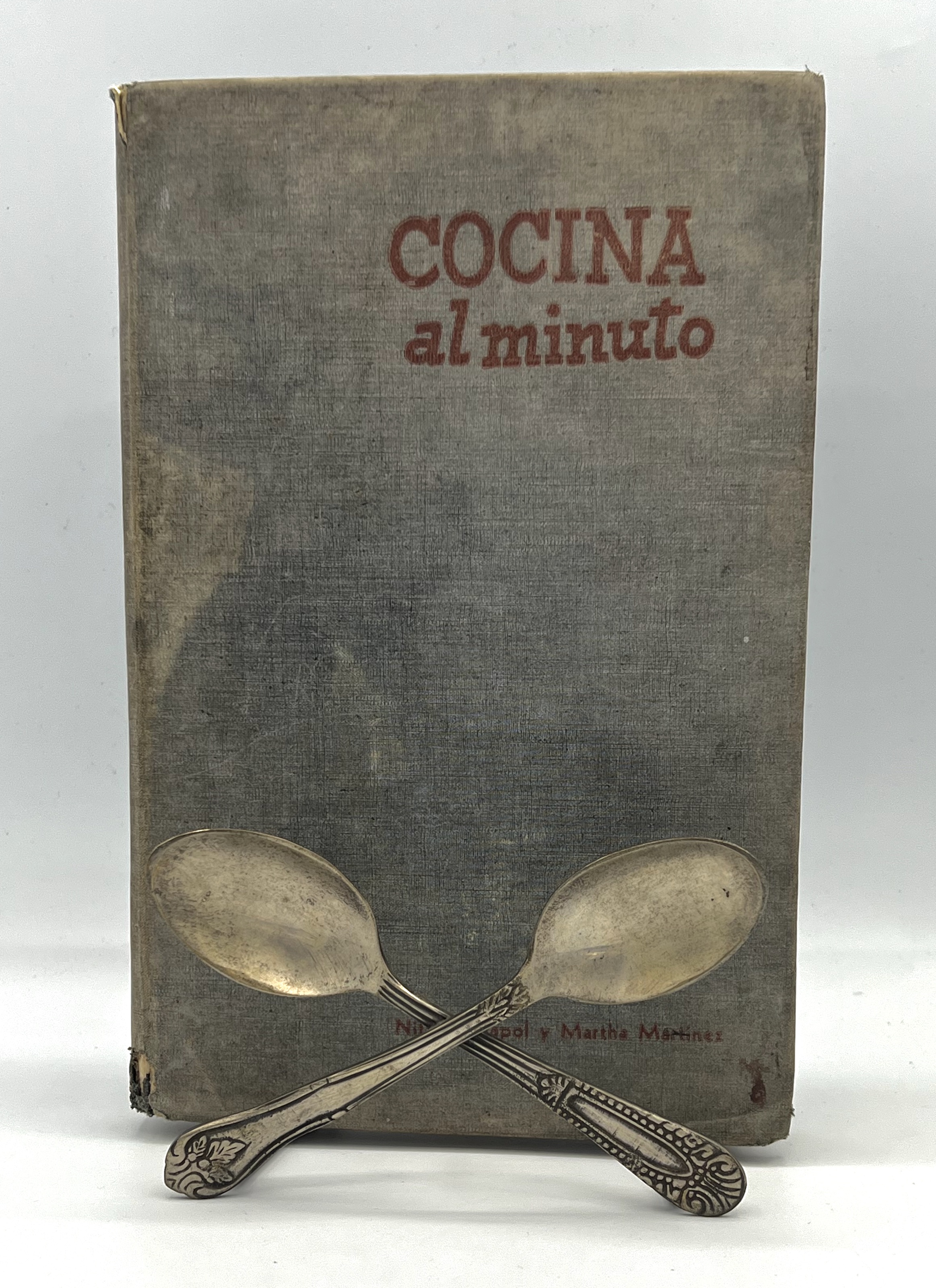 COCINA al minuto by Villapol, Nitza & Martha Martínez