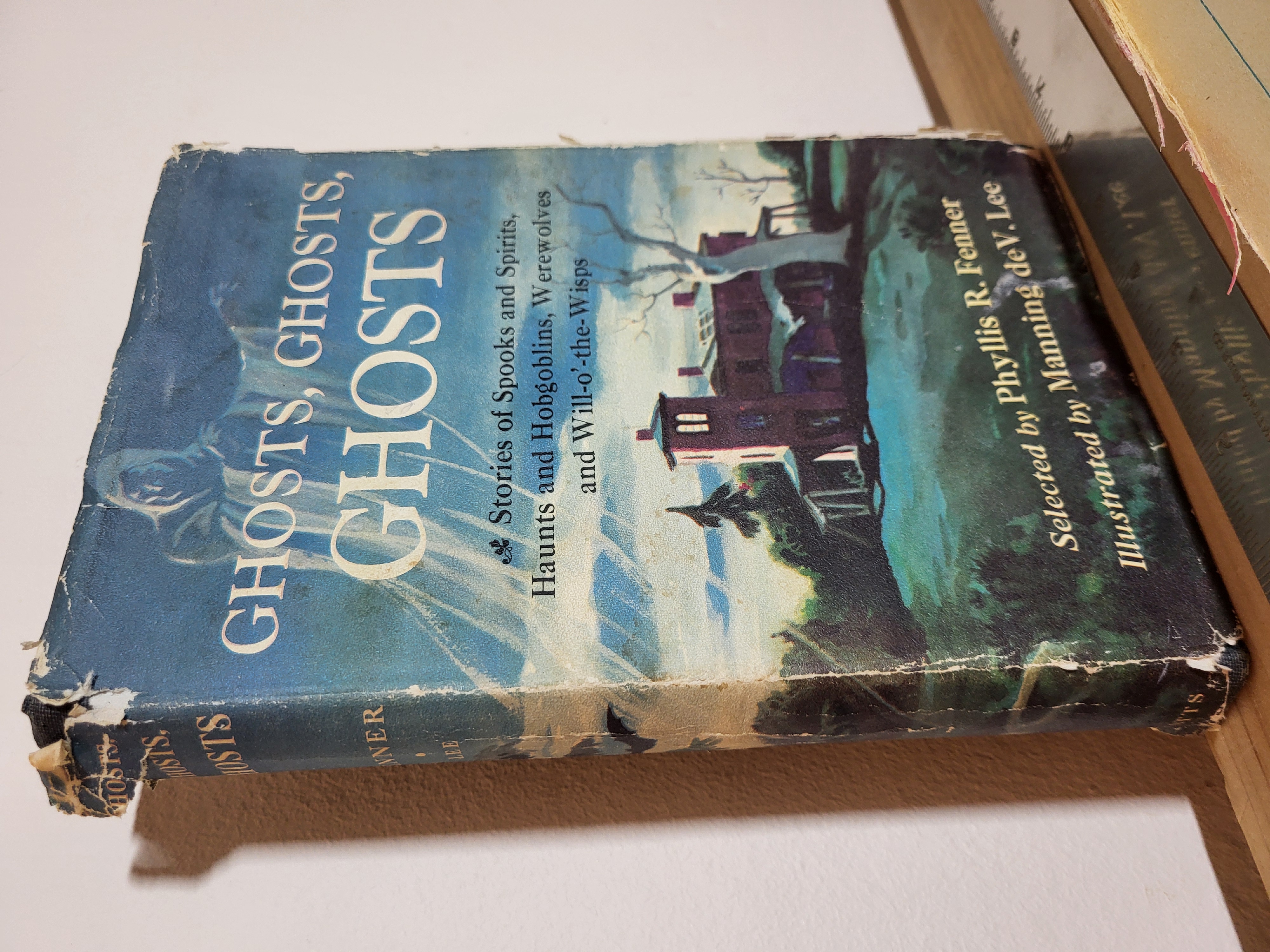 Ghosts, Ghosts, Gho…