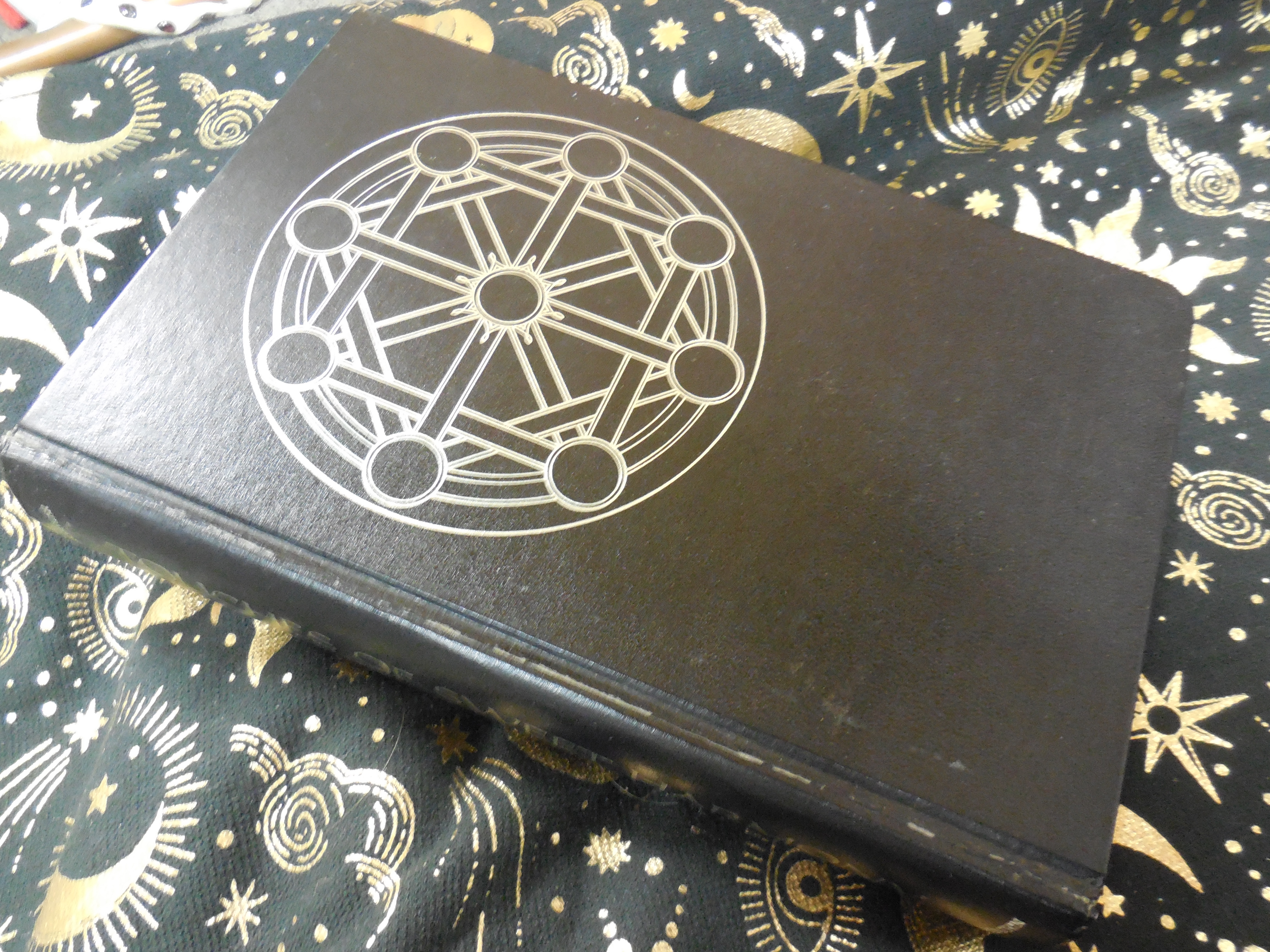 Touches of Sweet Harmony - Pythagorean Cosmology and