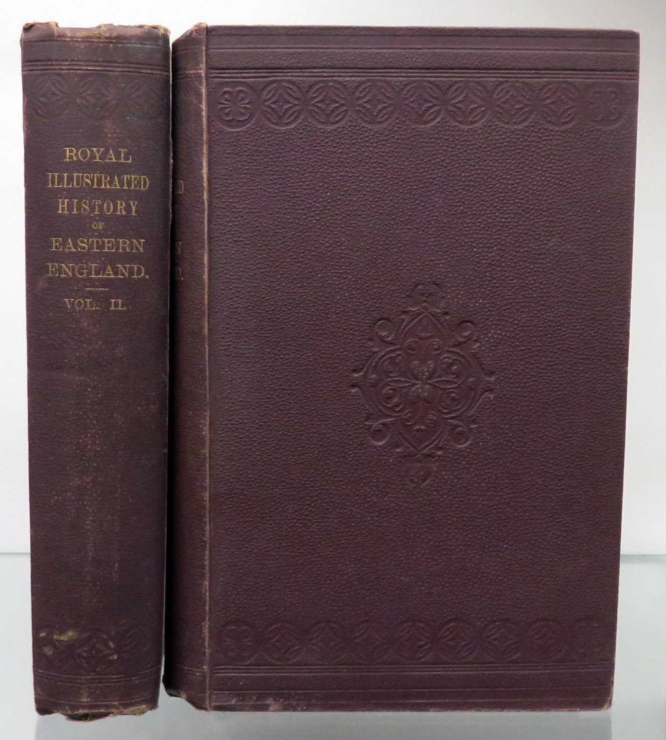 Royal Illustrated H…