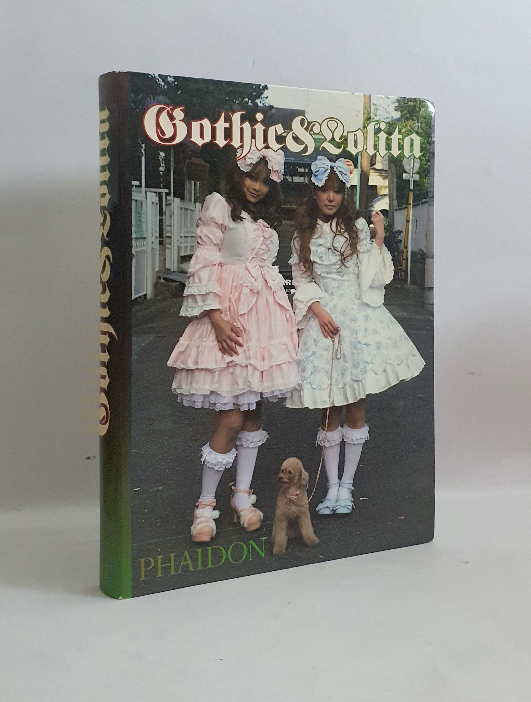 Gothic & Lolita by ISHIKAWA, Katsuhiko; YOSHINAGA, Masayuki