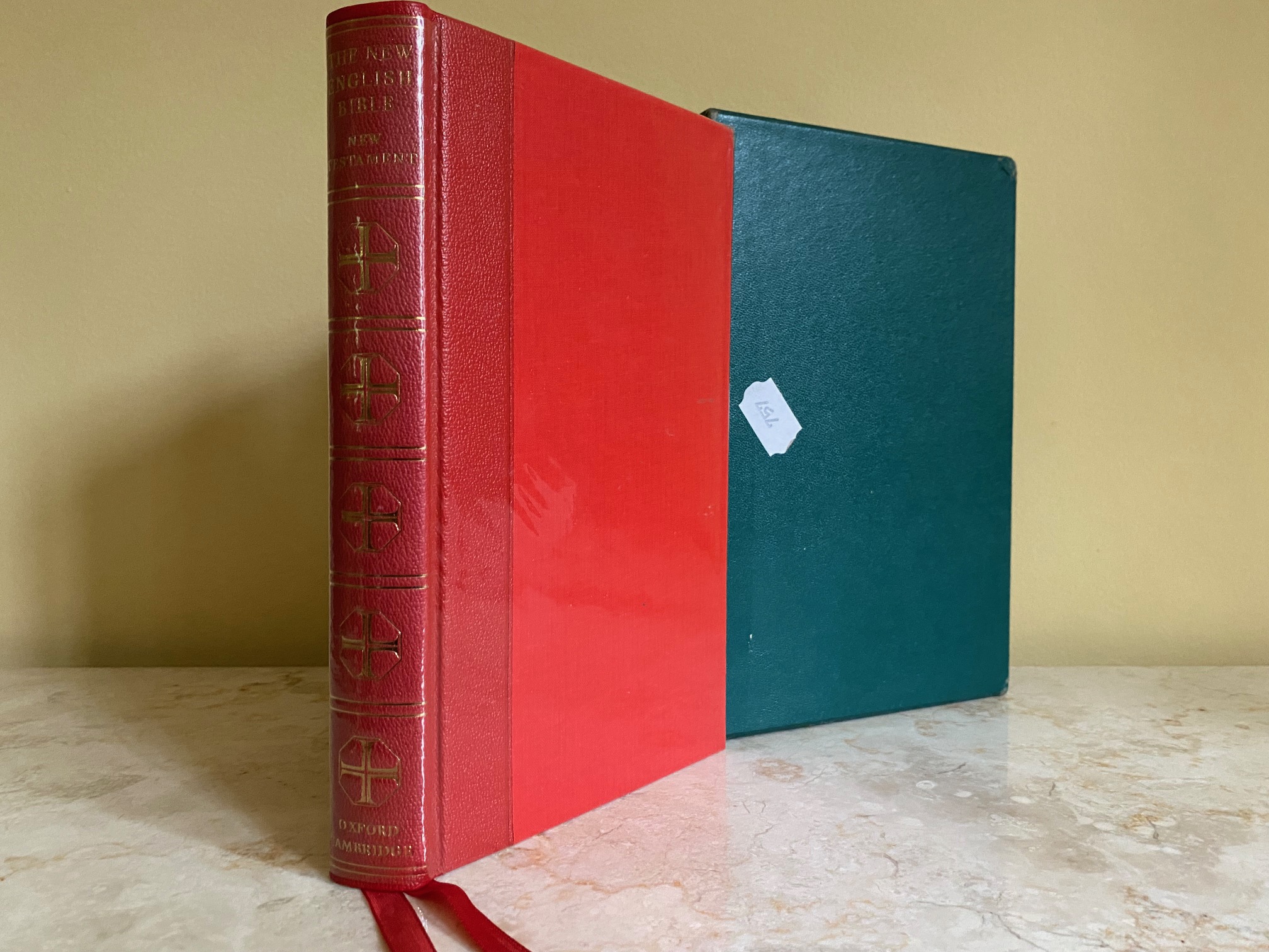 The New English Bible | New Testament With a Preface by the Right Revd Alwyn Williams, Bishop of Winchester, and a Title Page Decoration by Reynolds