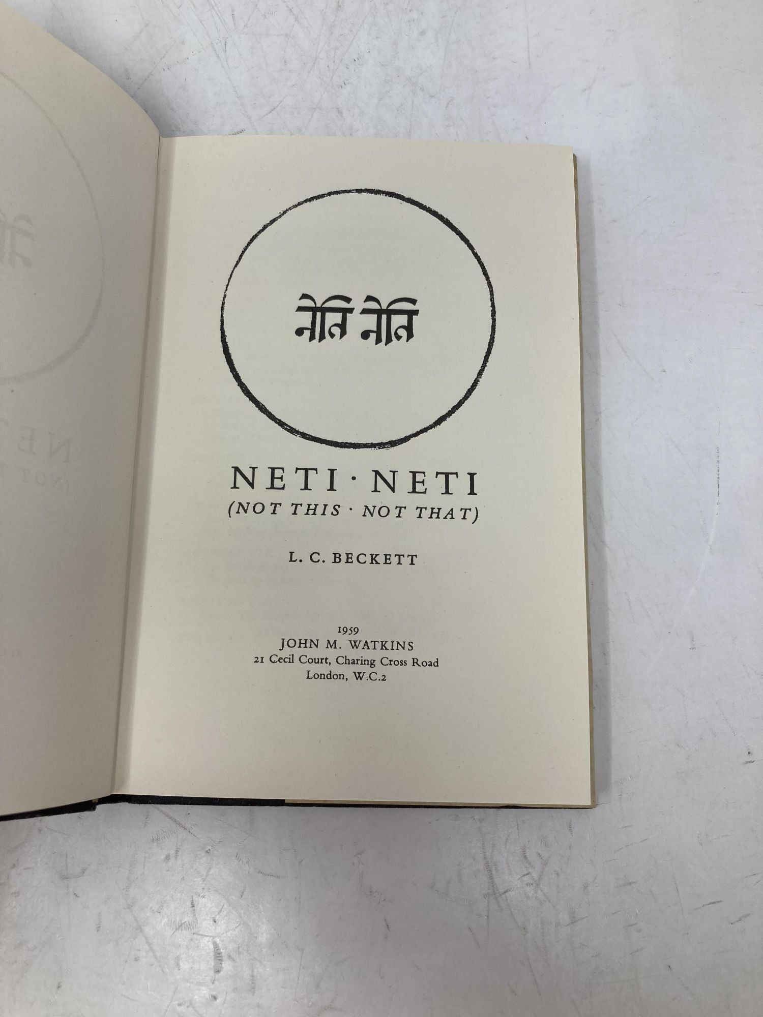 Neti Neti Thinking Neti - Neti (Not This - Not That) da Beckett, L.C.: Very Good Hardcover ...