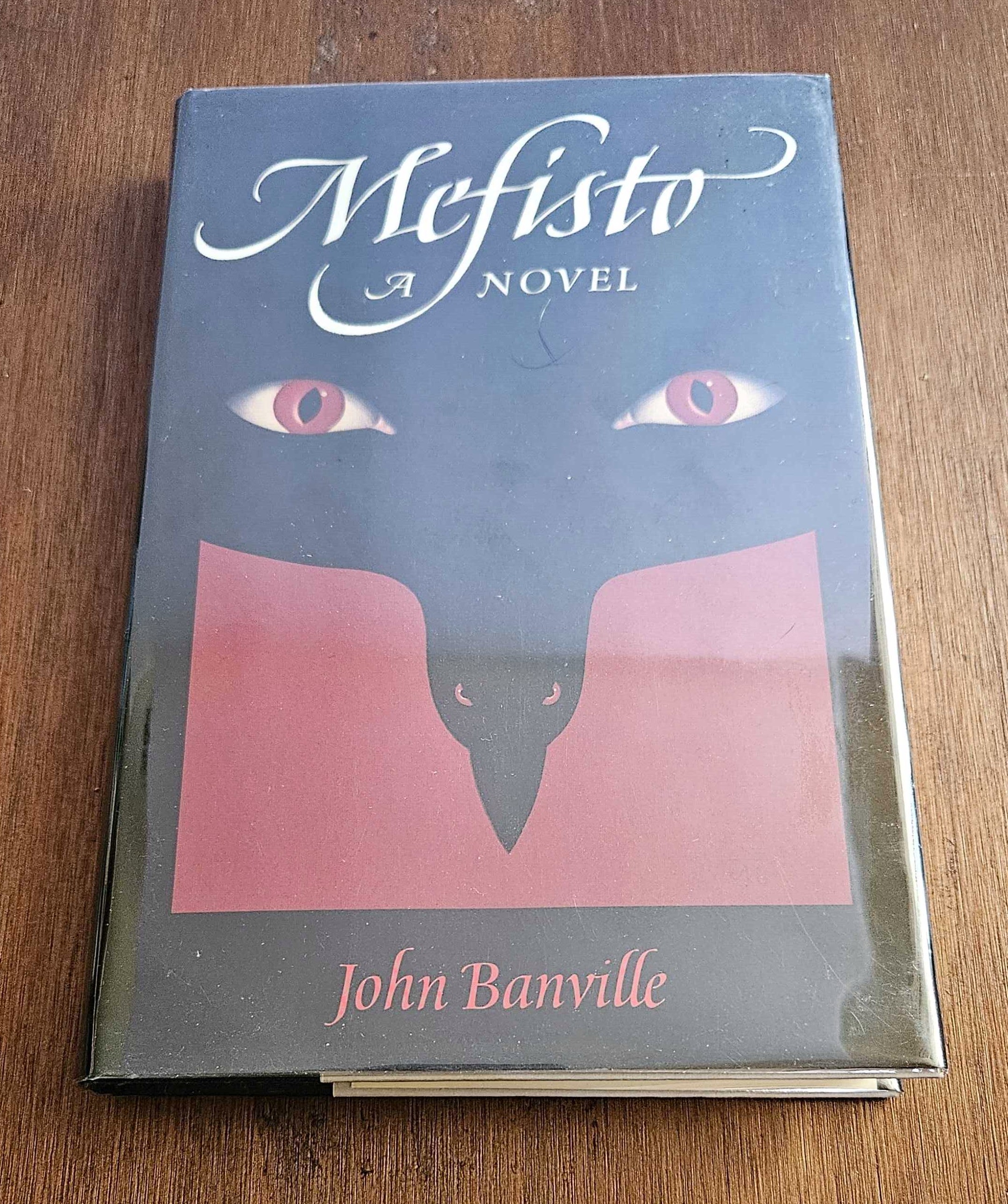 Mefisto by Banville, John: Near Fine Hardcover (1989) 1st Edition