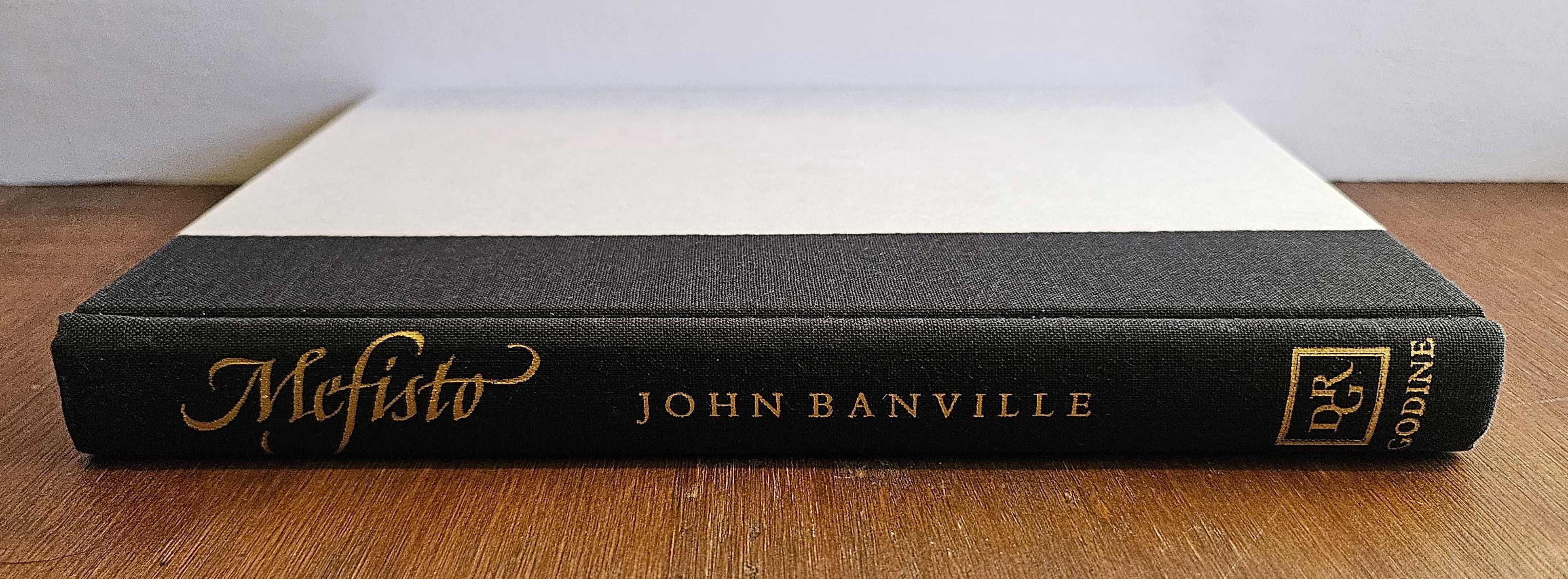 Mefisto by Banville, John: Near Fine Hardcover (1989) 1st Edition