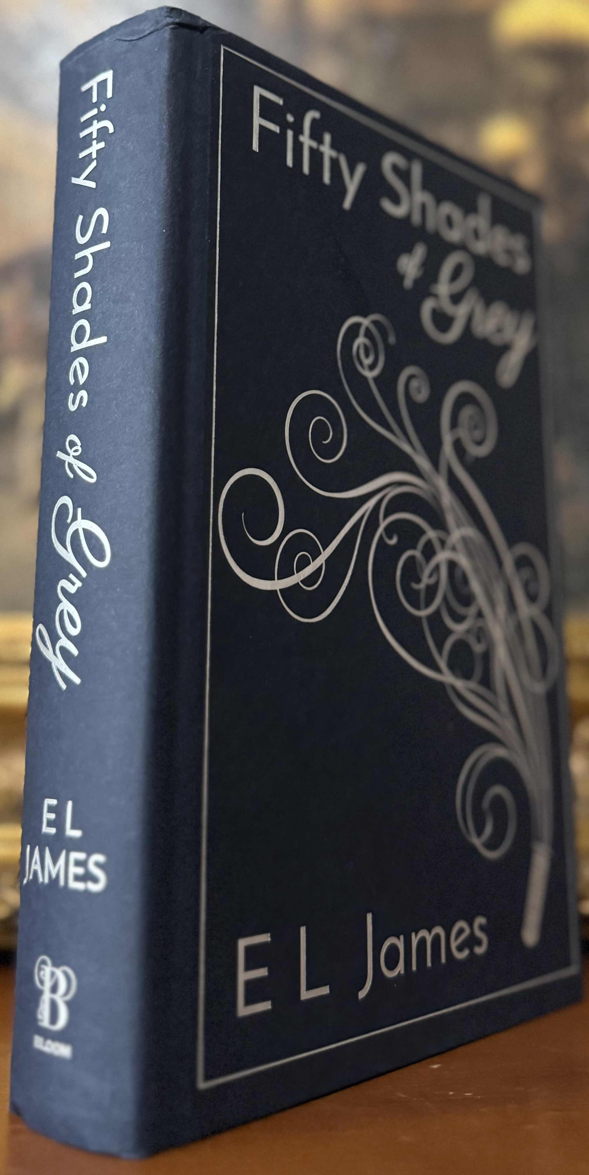Fifty Shades of Grey 10th Anniversary Edition ~ SIGNED COLLECTOR S