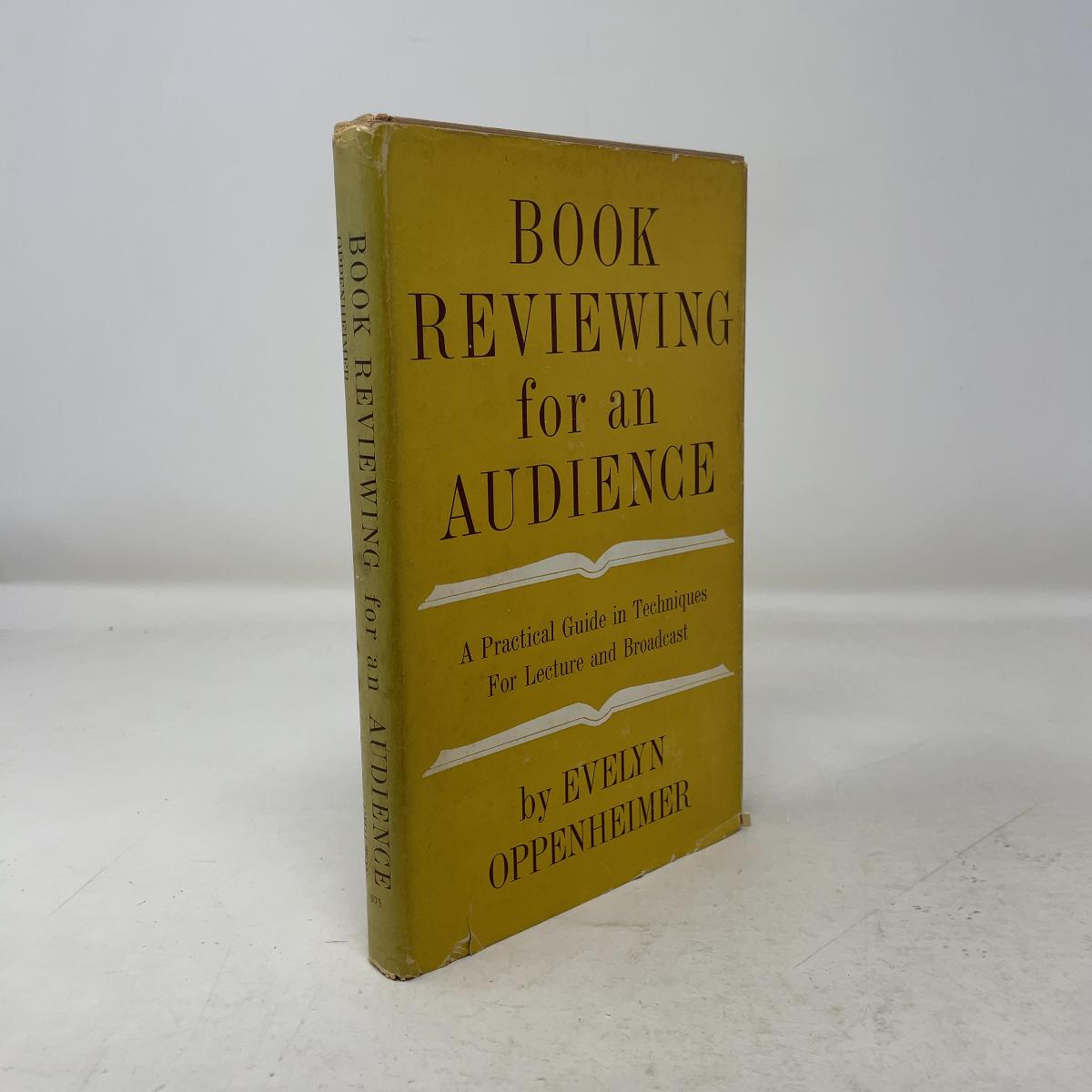 [Signed] Book Reviewing for an Audience Evelyn Oppenheimer [Very Good] [Hardcover]