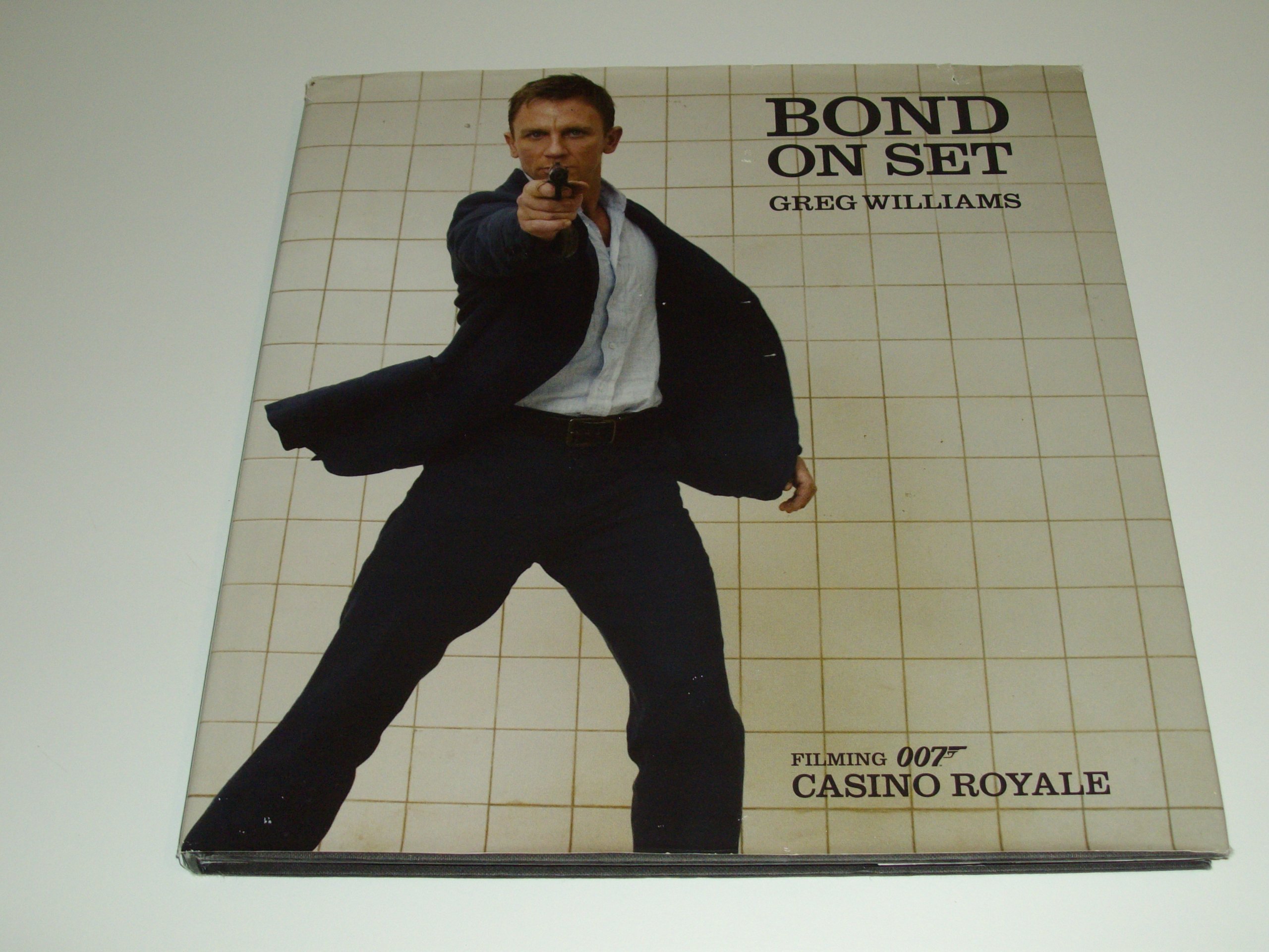 本 Bond On Set Filming Skyfall 007 スカイフォール