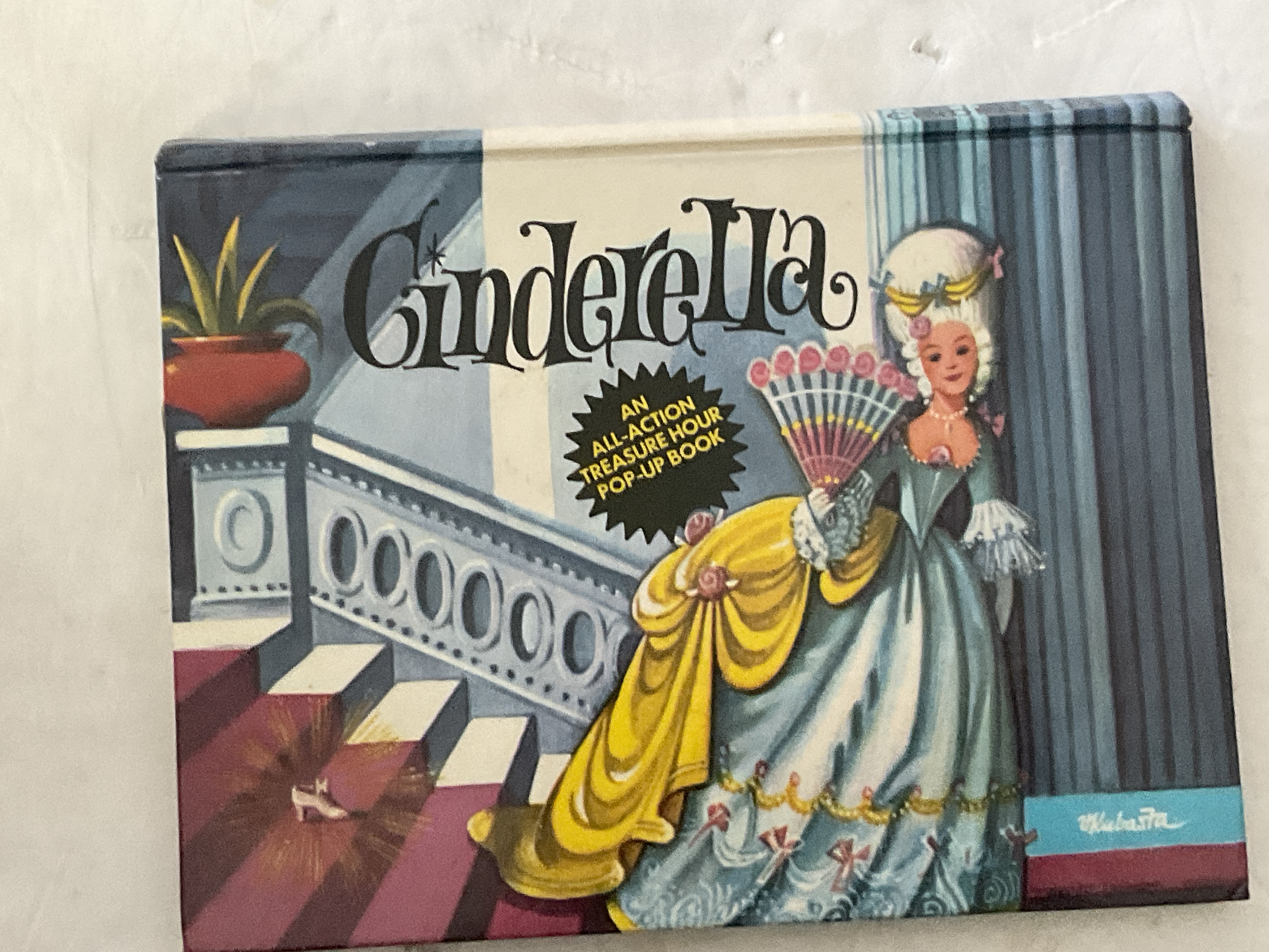[First Edition] Cinderella An All-Action Treasure Hour Pop-Up Book V. Kubasta [Used - Very good] [Hardcover]