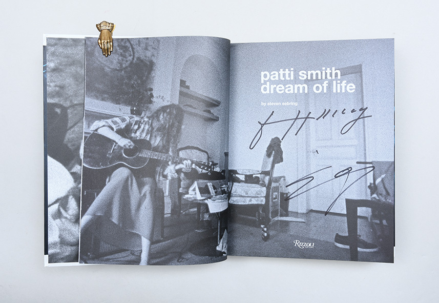 Patti Smith Dream of Life: A Film by Steven Sebring. by SEBRING