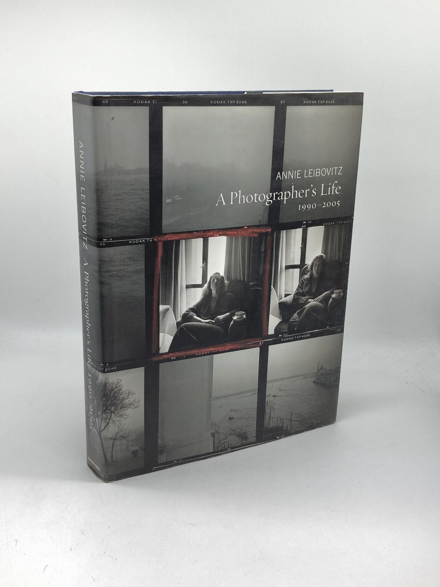Photographers Life 1990 2005 by Annie Leibovitz, Signed – AbeBooks