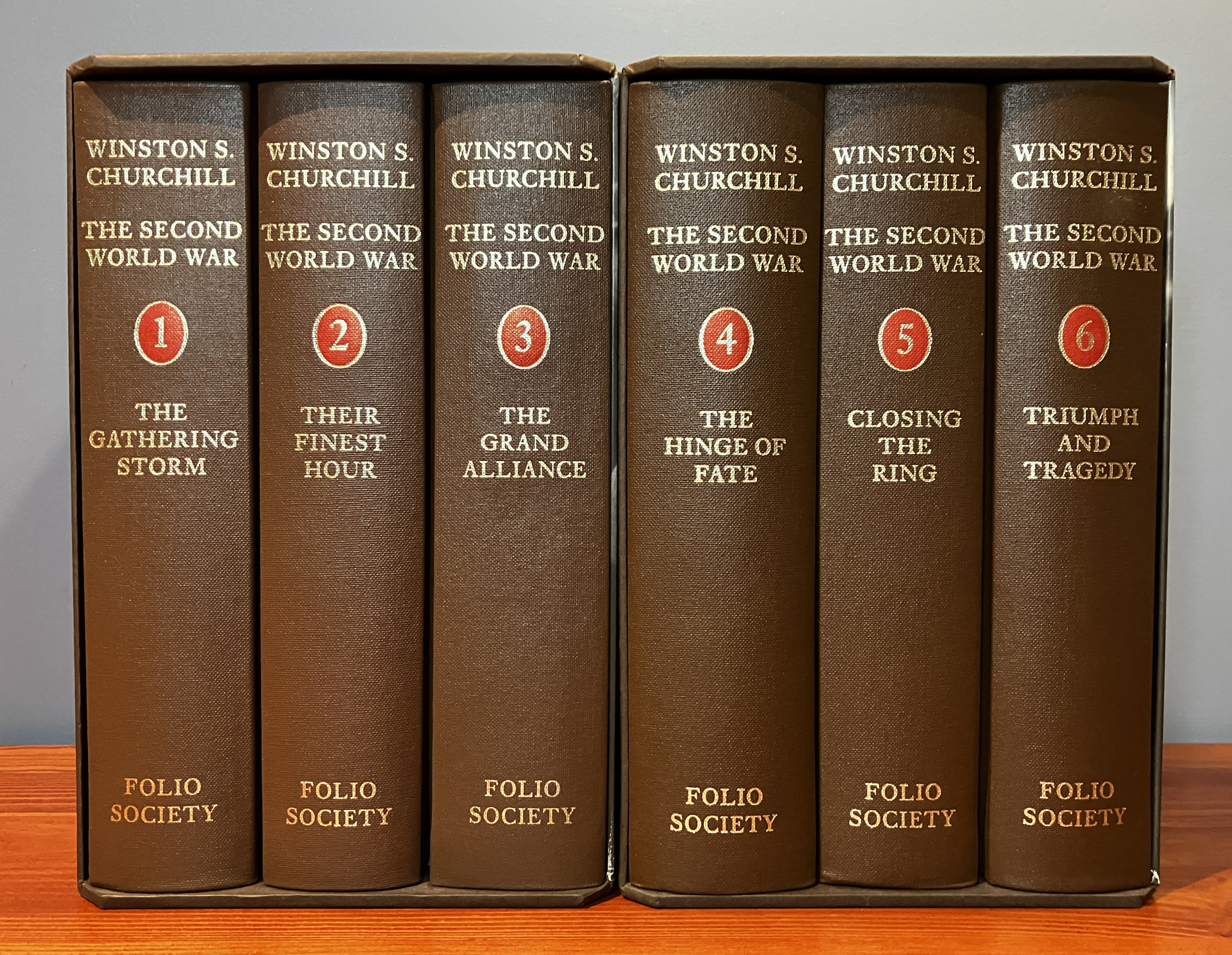 [First Edition] The Second World War (Complete 6-Volume Boxed Set) Winston S. Churchill, Martin Gilbert (Introduction) [Used - Fine] [Hardcover]