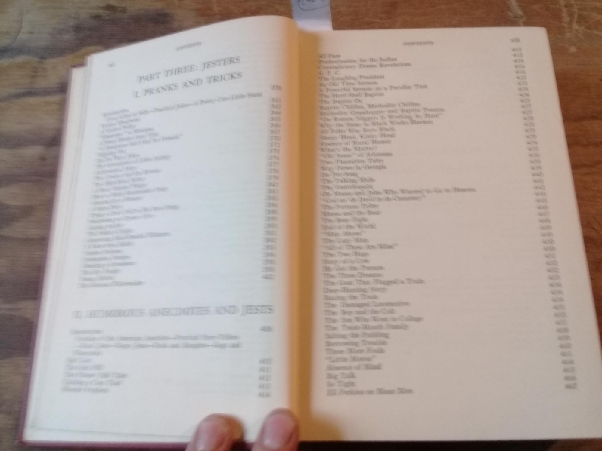 A Treasury of American Folklore, stories, ballads, and traditions of ...