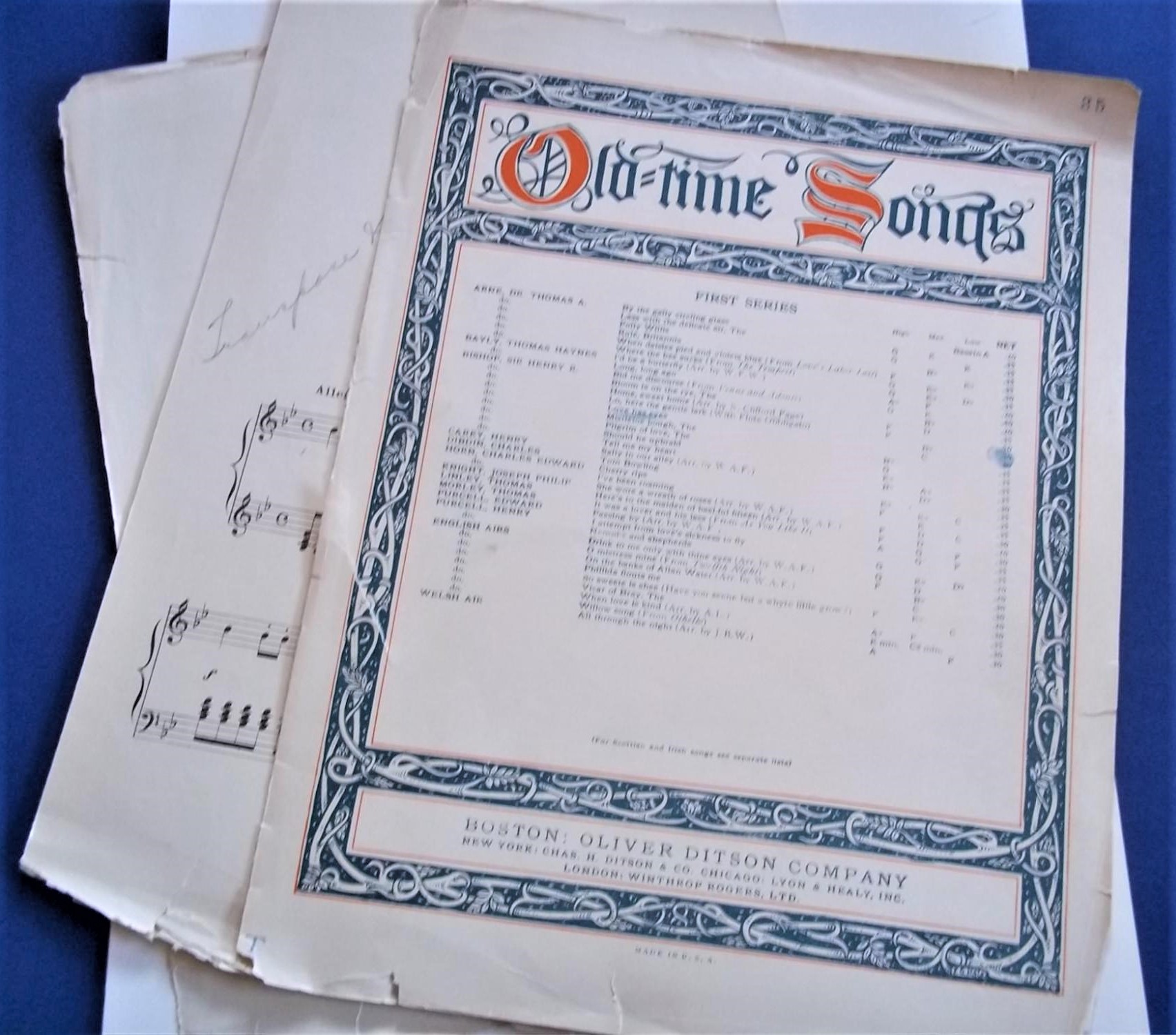 Love Has Eyes Medium BFlat (Sheet Music) by Sir Henry R. (1786