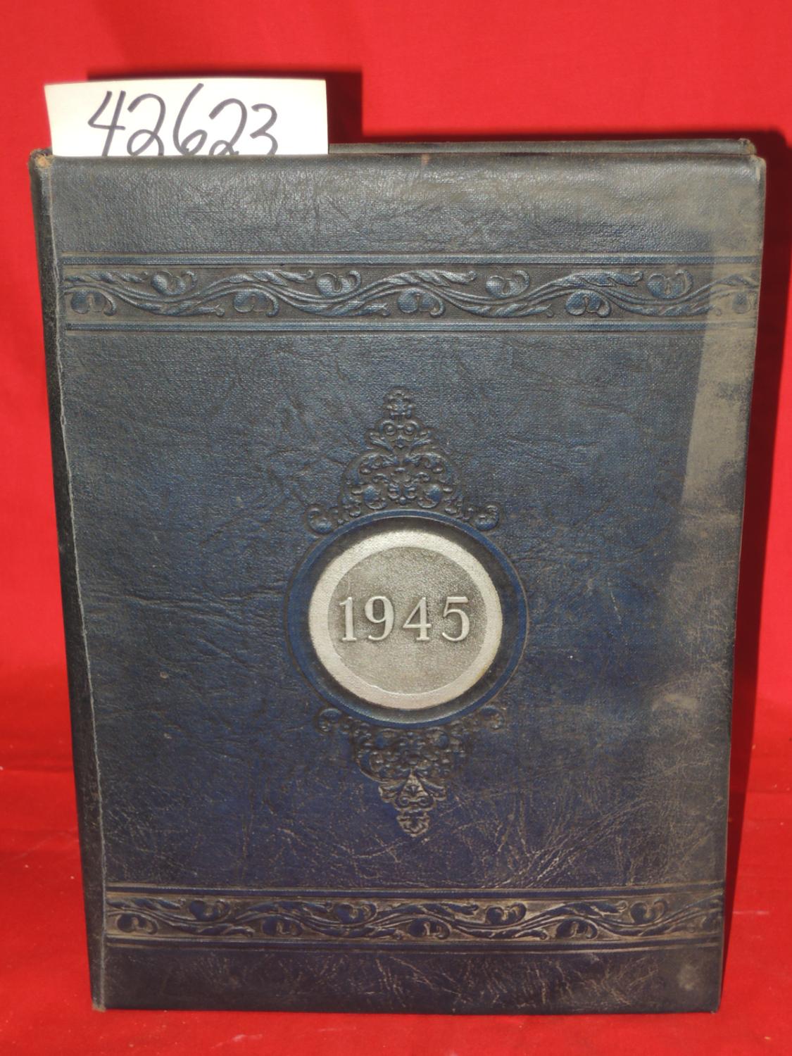 The Breeze 1945 Pleasantville High School YearBook, Pleasantville, New Jersey Weber, Jim and Millar, Debbie (Editors) [Used - Poor] [Hardcover]