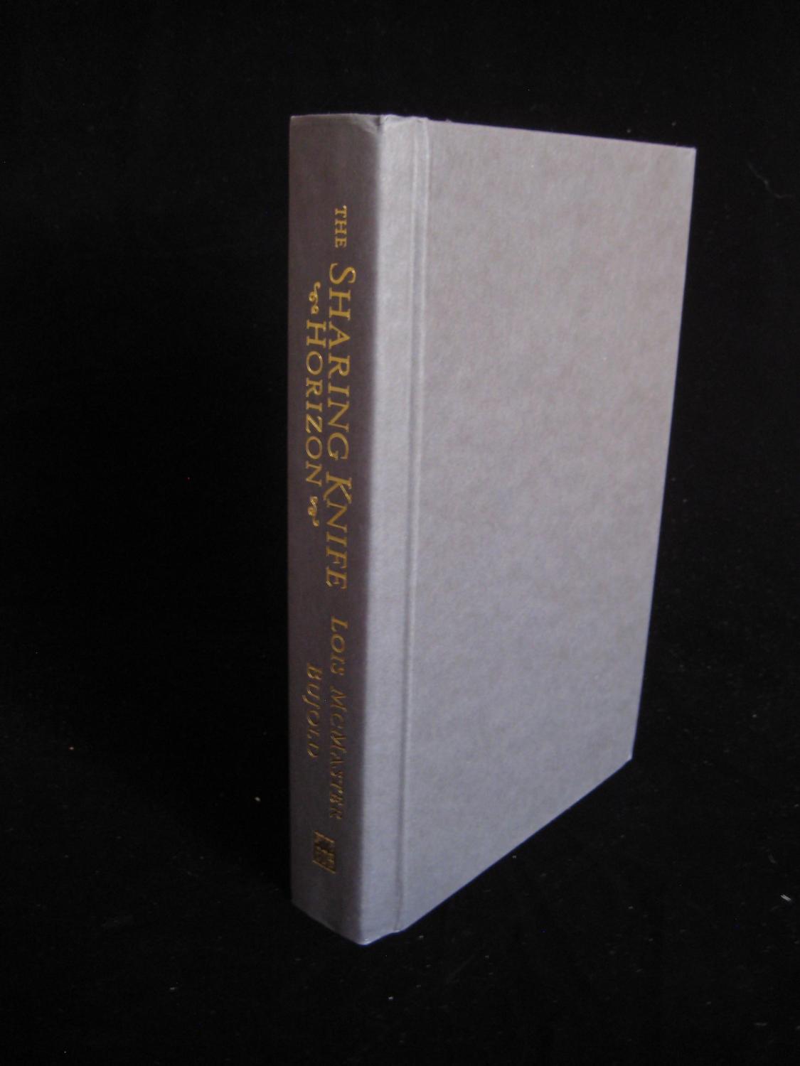 The Sharing Knife Volume Four Horizon by Bujold, Lois McMaster Very