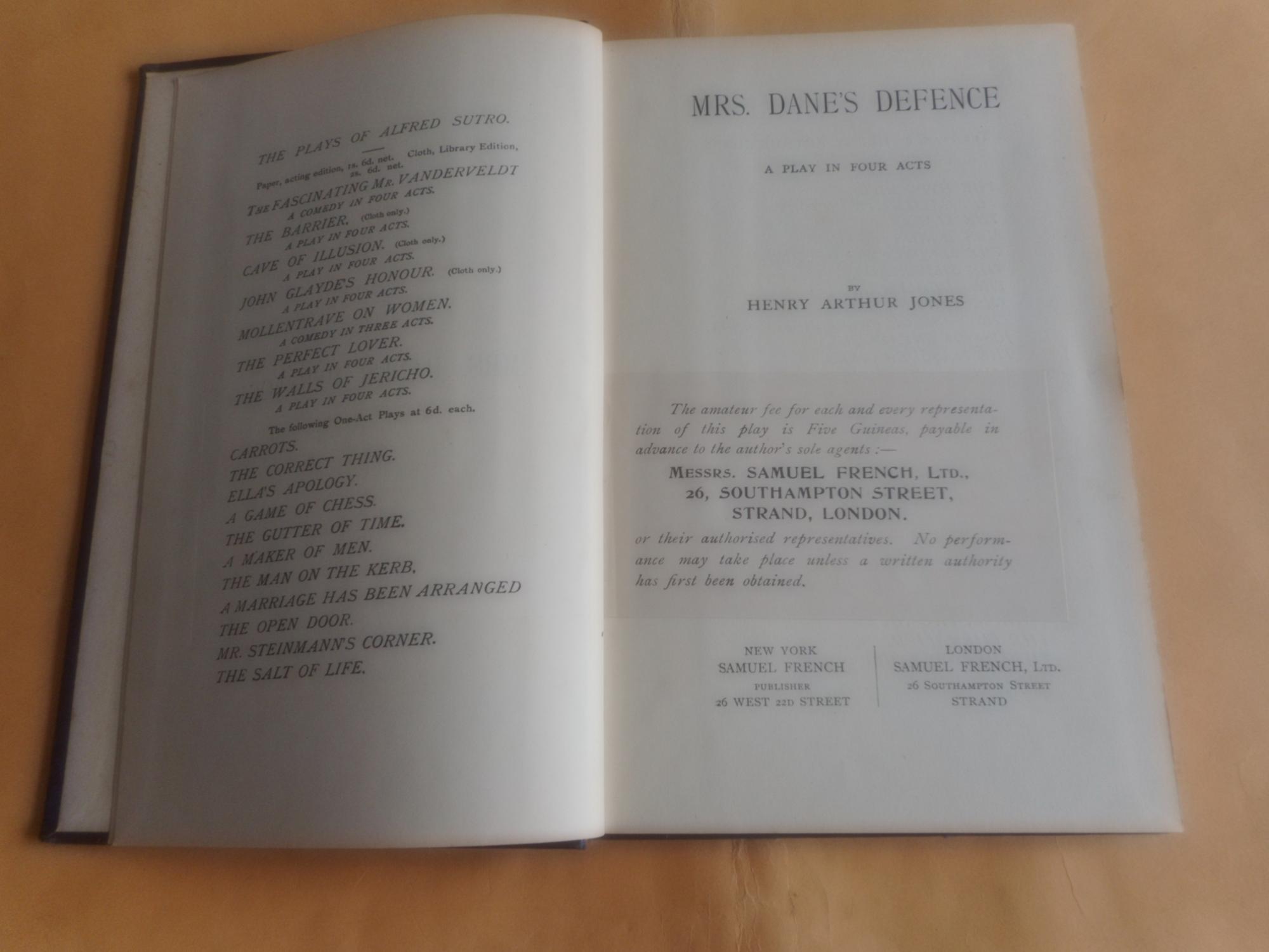 Mrs Dane's Defence:A Play in Four Acts - Henry Arthur Jones