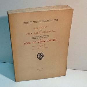 Seller image for ENSAYO DE UNA BIBLIOGRAFIA DE LAS OBRAS Y ARTICULOS SOBRE LA VIDA Y ESCRITOS DE LOPE DE VEGA CARPIO SIMON DIAZ JOSE Y JOSE FRADES JUANA DE 1955 for sale by LIBRERIA ANTICUARIA SANZ