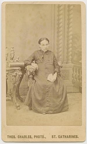 CDV, Older Woman "Annie" seated taken by Thos. Charles, St. Catharines