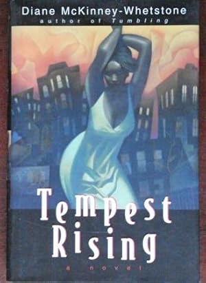 Imagen del vendedor de Tempest Rising a la venta por Canford Book Corral