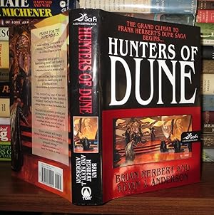 Imagen del vendedor de HUNTERS OF DUNE a la venta por Rare Book Cellar