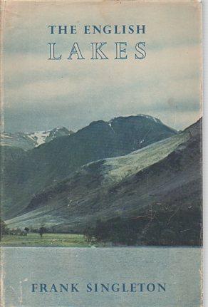 Image du vendeur pour The English Lakes mis en vente par Bookfeathers, LLC
