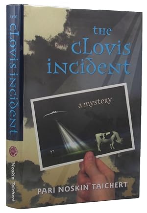 Seller image for THE CLOVIS INCIDENT for sale by Kay Craddock - Antiquarian Bookseller