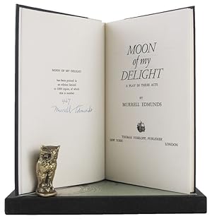 Image du vendeur pour MOON OF MY DELIGHT mis en vente par Kay Craddock - Antiquarian Bookseller