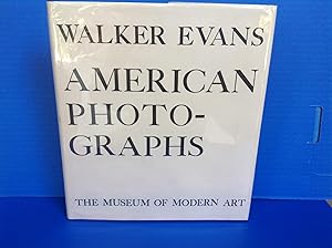 Immagine del venditore per American Photographs venduto da Dela Duende Books