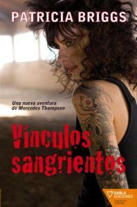 Imagen del vendedor de VINCULOS SANGRIENTOS a la venta por KALAMO LIBROS, S.L.