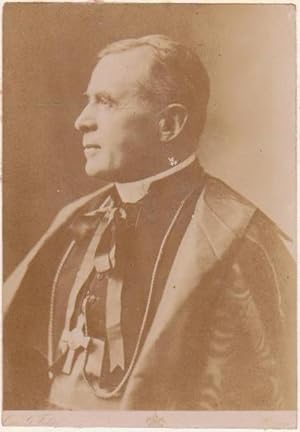 Photographie de Monseigneur Bourdon, Charles Arsène (Caligny, 1834 - Singapore, 1918), Premier Vi...