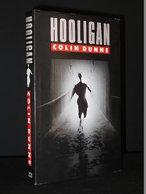 Immagine del venditore per Hooligan venduto da Tarrington Books