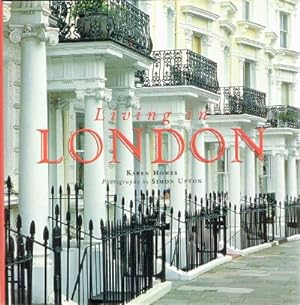 Imagen del vendedor de Living in London a la venta por Round Table Books, LLC