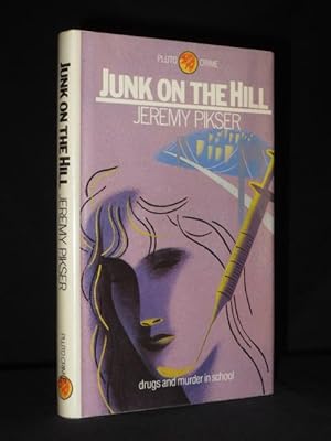 Imagen del vendedor de Junk on the Hill a la venta por Tarrington Books