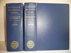 Geiriadur prifysgol cymru. A dictionary of the welsh language. Cyfrol I - II : A - Llyys.