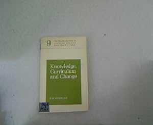 Seller image for Knowledge, Curriculum and Change. The 2nd century in australian education, 9. for sale by Antiquariat Bookfarm