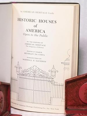 Bild des Verkufers fr An American Heritage Guide: Historic Houses of America zum Verkauf von you little dickens
