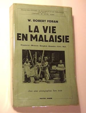 Seller image for La Vie En Malaisie for sale by Domifasol