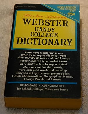 Bild des Verkufers fr The New American Webster Handy College Dictionary: New Third Edition zum Verkauf von Preferred Books