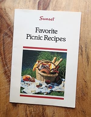 SUNSET : FAVORITE PICNIC RECIPES