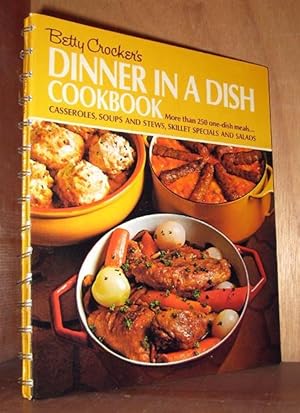 Imagen del vendedor de Betty Crocker's Dinner In A Dish Cookbook a la venta por cookbookjj