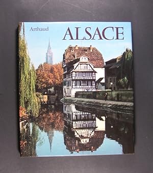Imagen del vendedor de Alsace. Photographies: Rolf A. Sthlie. Texte: Jean-Pierre Klein. a la venta por Antiquariat Kretzer