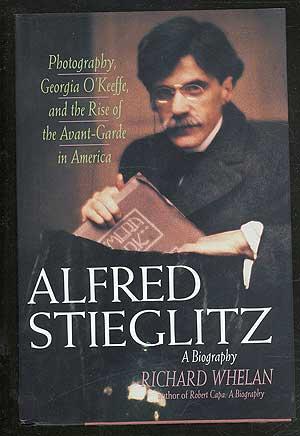 Bild des Verkufers fr Alfred Stieglitz: A Biography zum Verkauf von Between the Covers-Rare Books, Inc. ABAA